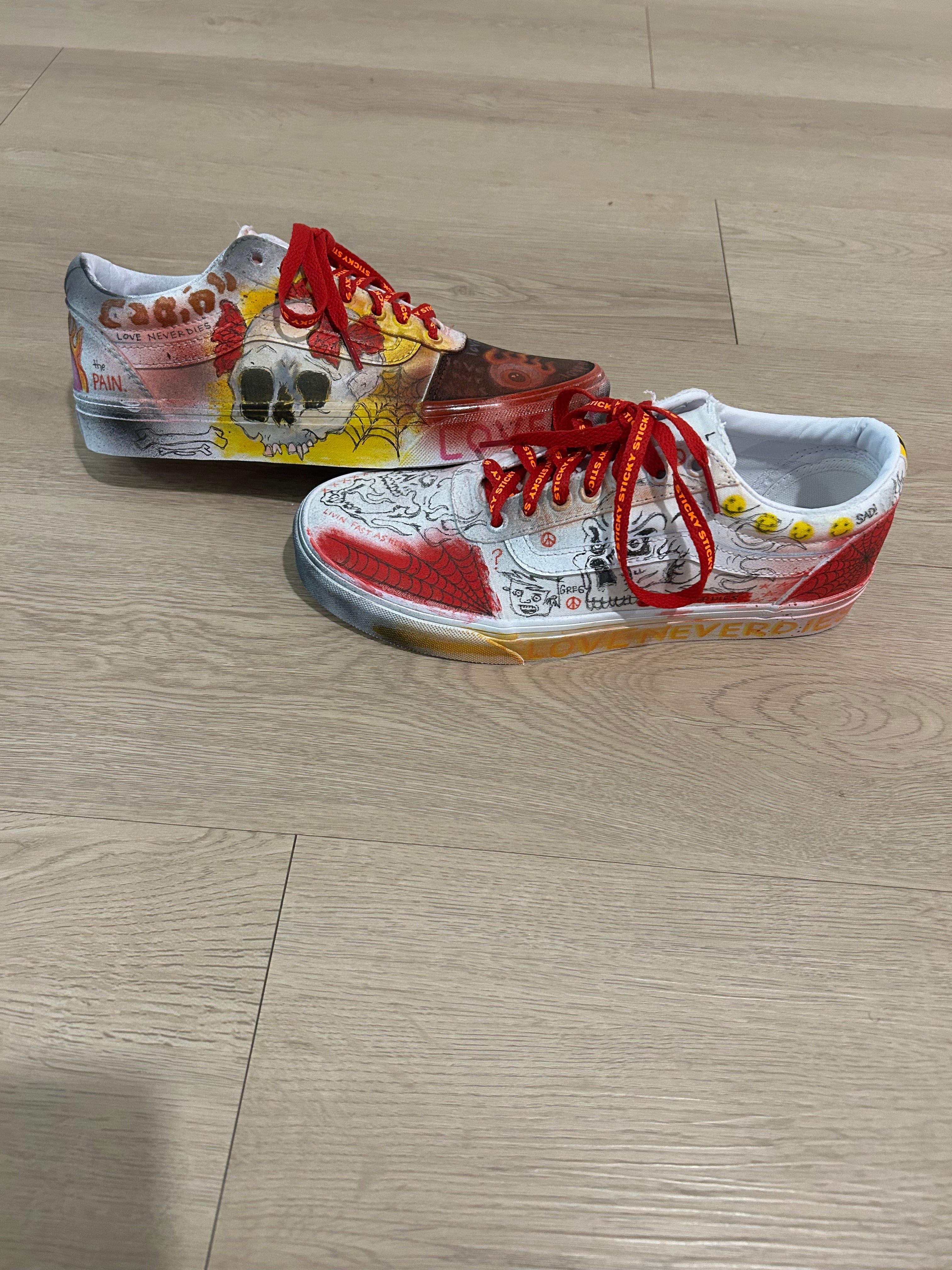 Sticky “LND-02” Vans